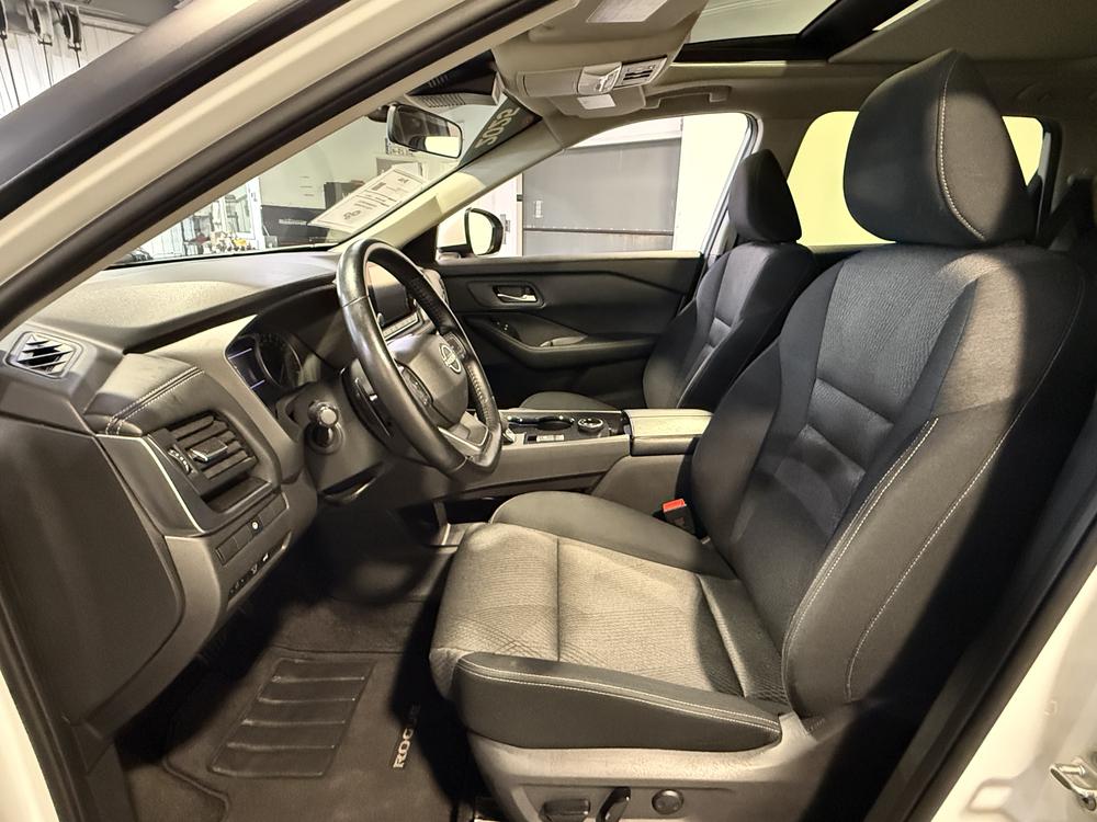 Nissan Rogue SV 2025 d&rsquo;occasion à vendre - 18