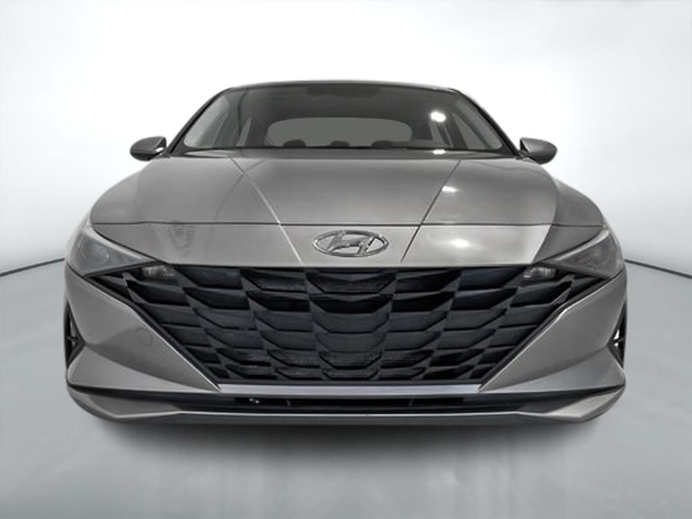 Hyundai Elantra Essential 2023 à vendre à Trois-Rivières - 2