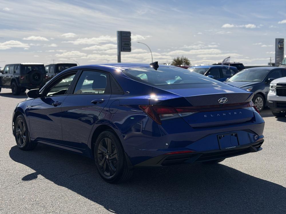 Hyundai Elantra Prefered 2023 à vendre à Trois-Rivières - 6