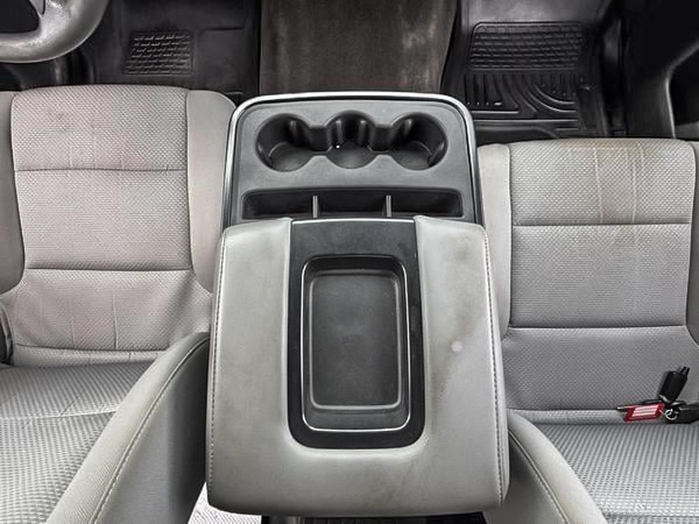 Chevrolet Silverado 1500 CUSTOM 2018 d&rsquo;occasion à vendre - 28