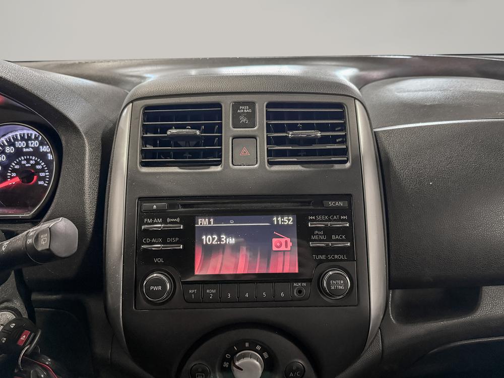 Nissan Versa Note SV 2014 à vendre à Shawinigan - 24