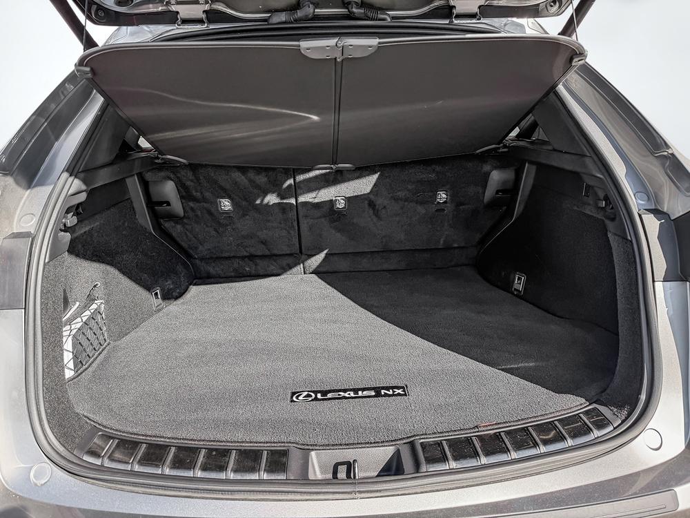 Lexus NX 2024 Gris usage à vendre Lexus NX 2024 Gris usage à vendre