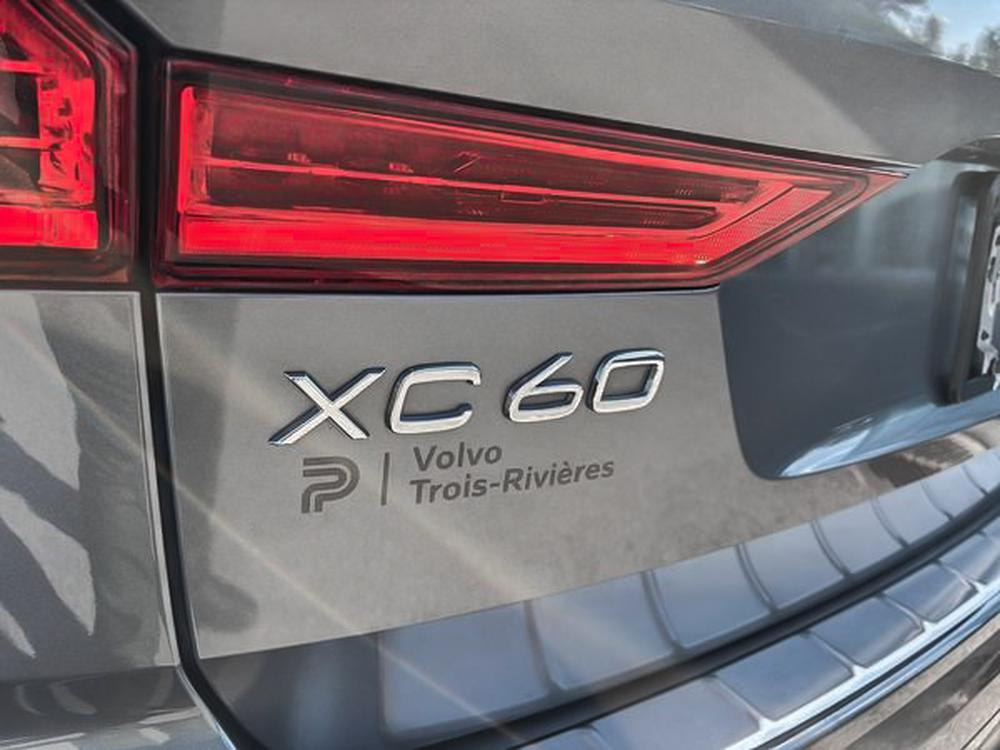 Volvo XC60 T6 R-DESIGN AWD // POLESTAR 2021 d&rsquo;occasion à vendre - 19