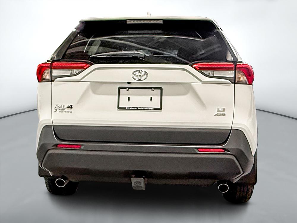 Toyota RAV4 LE AWD 2022 d&rsquo;occasion à vendre - 4