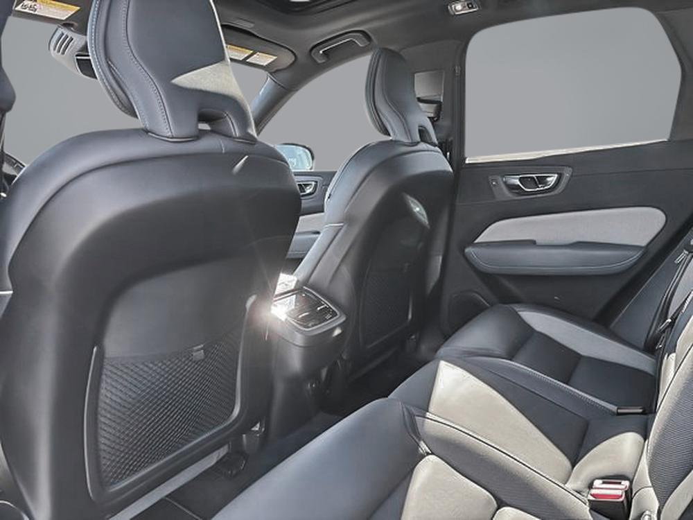 Volvo XC60 T6 R-DESIGN AWD // POLESTAR 2021 d&rsquo;occasion à vendre - 14