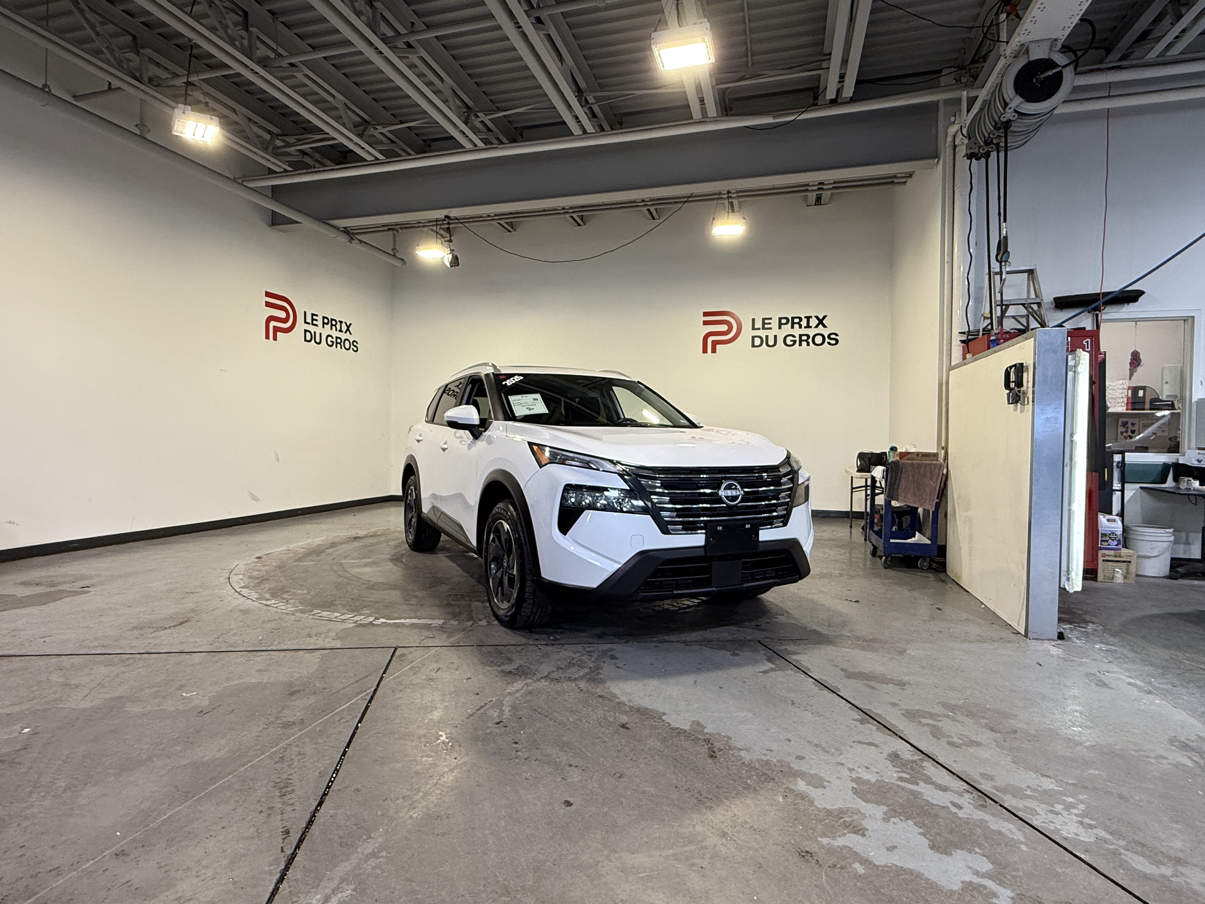 White 2025 Nissan Rogue SUV / Crossover All-Wheel Drive Automatic
