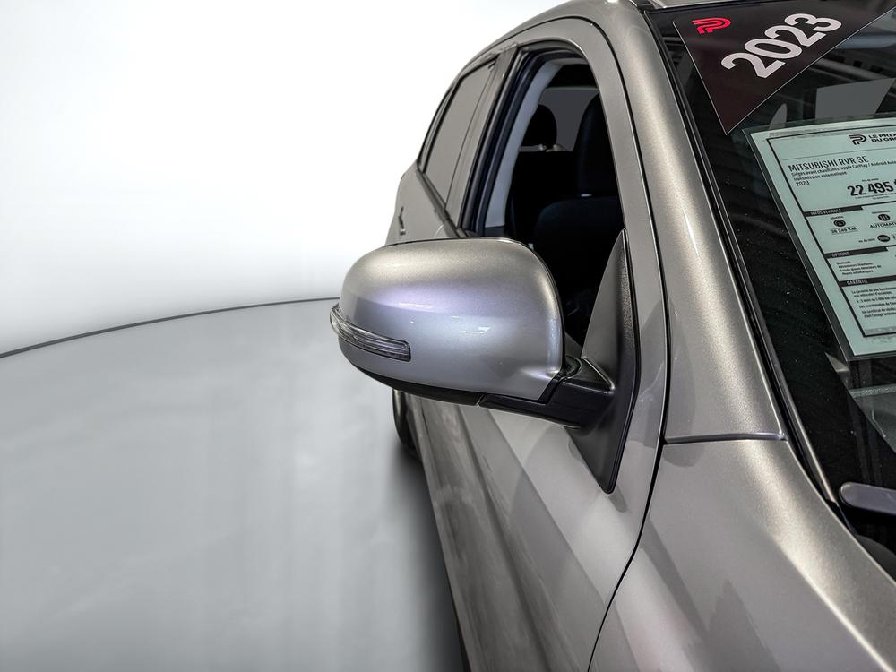 Mitsubishi RVR 2023 Argent usage à vendre Mitsubishi RVR 2023 Argent usage à vendre