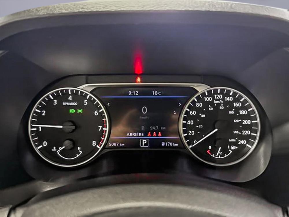Nissan Sentra SV 2024 d&rsquo;occasion à vendre - 23