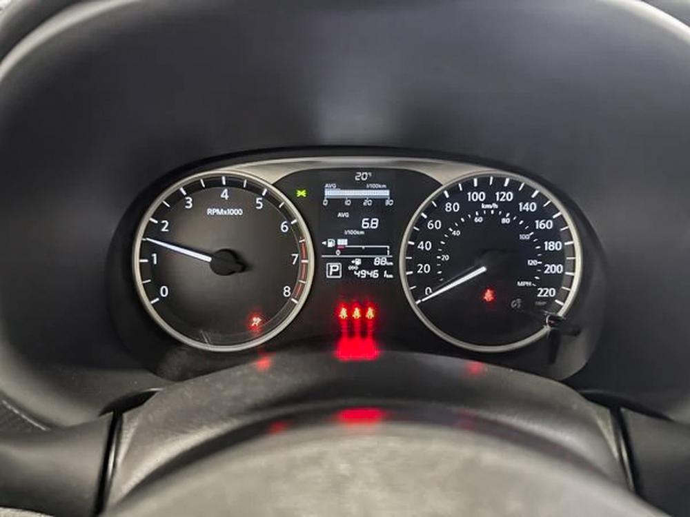 Nissan Kicks S 2023 d&rsquo;occasion à vendre - 23