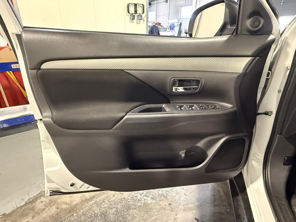 Mitsubishi Outlander SE 2017 d&rsquo;occasion à vendre - 14