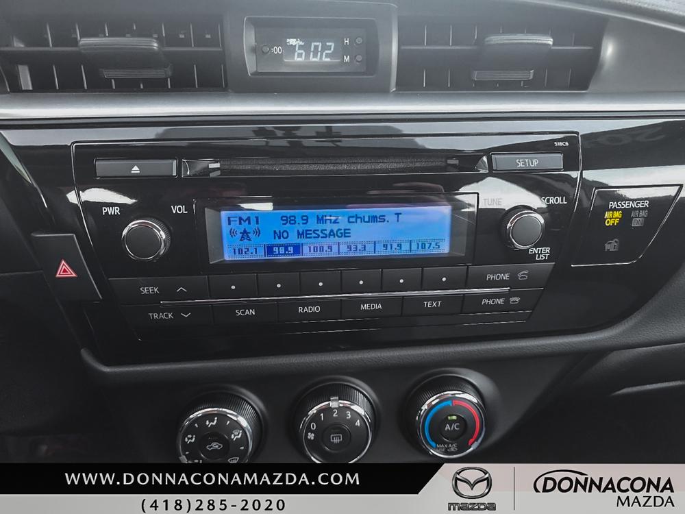 Toyota Corolla CE 2016 d&rsquo;occasion à vendre - 18