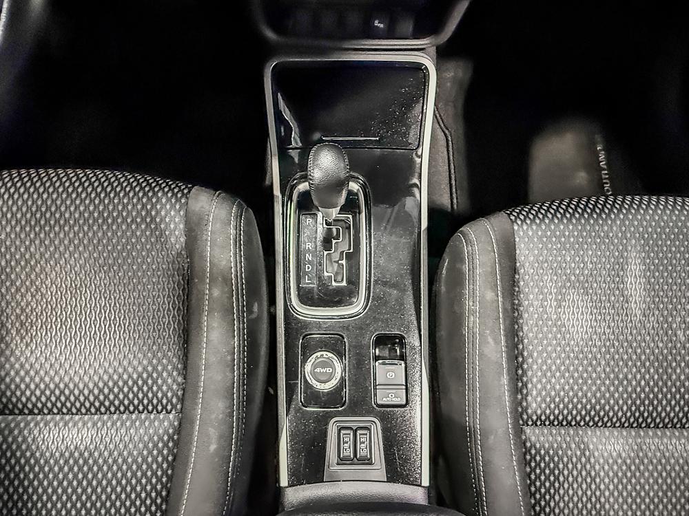 Mitsubishi Outlander SE 2017 à vendre à Donnacona - 29
