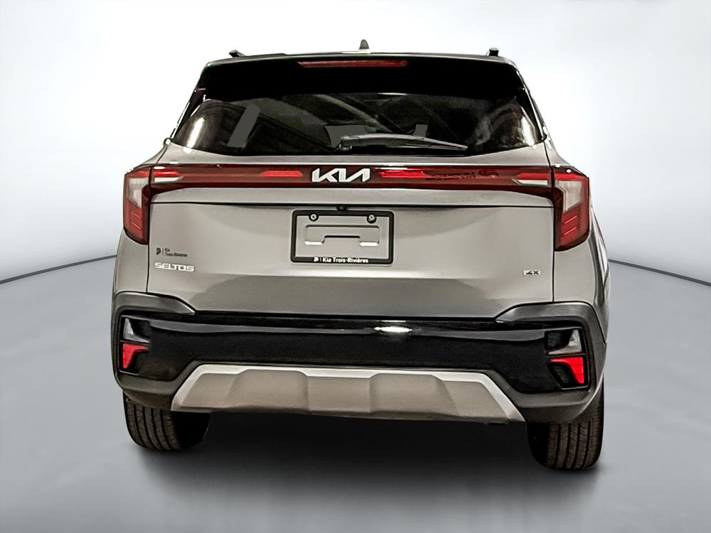 Kia Seltos SX 2024 d&rsquo;occasion à vendre - 4