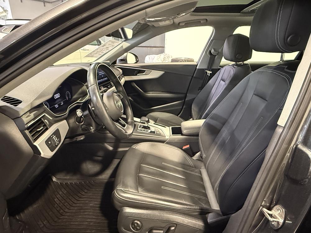 Audi berline A4 45 Progressiv Quattro 2023 d&rsquo;occasion à vendre - 29