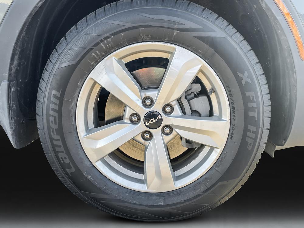 Kia Sorento LX 2023 à vendre à Donnacona - 11