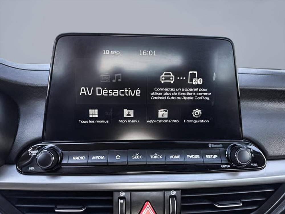 Kia Forte LX 2020 d&rsquo;occasion à vendre - 27