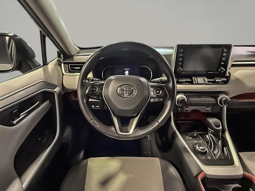 Toyota RAV4 trail 2020 d&rsquo;occasion à vendre - 19