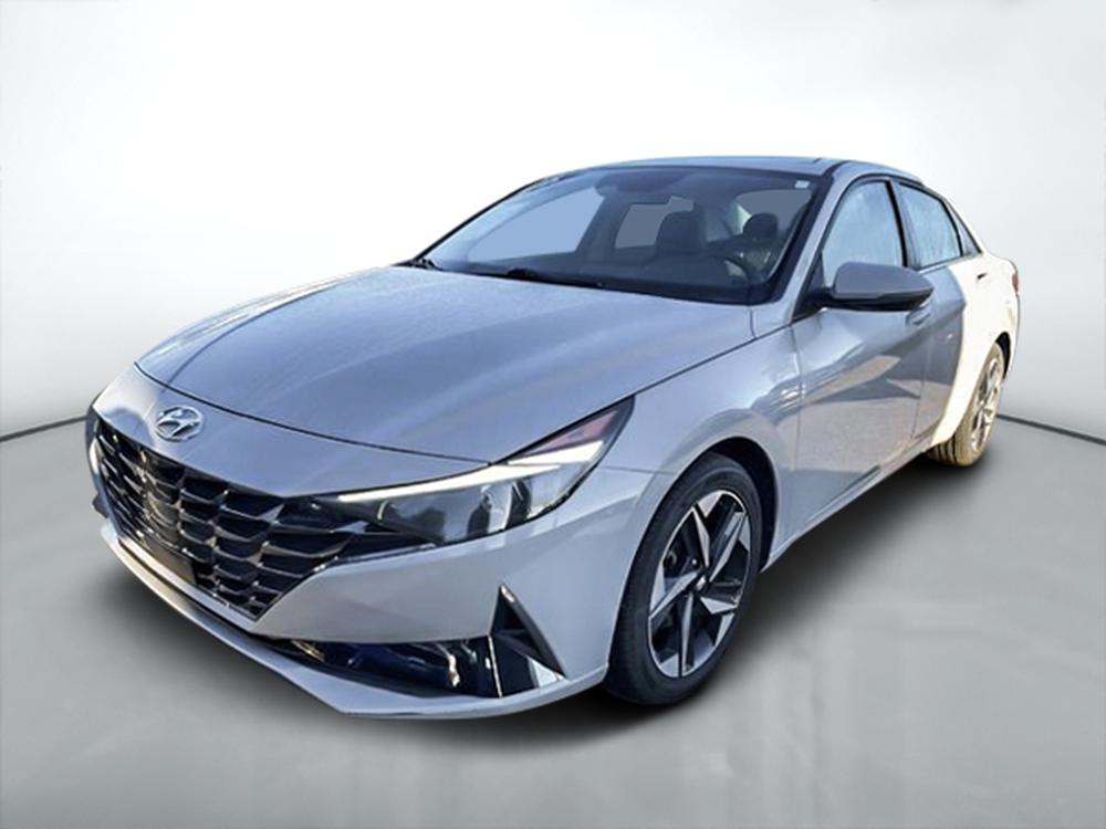 Hyundai Elantra LUXURY 2023 d&rsquo;occasion à vendre - 3