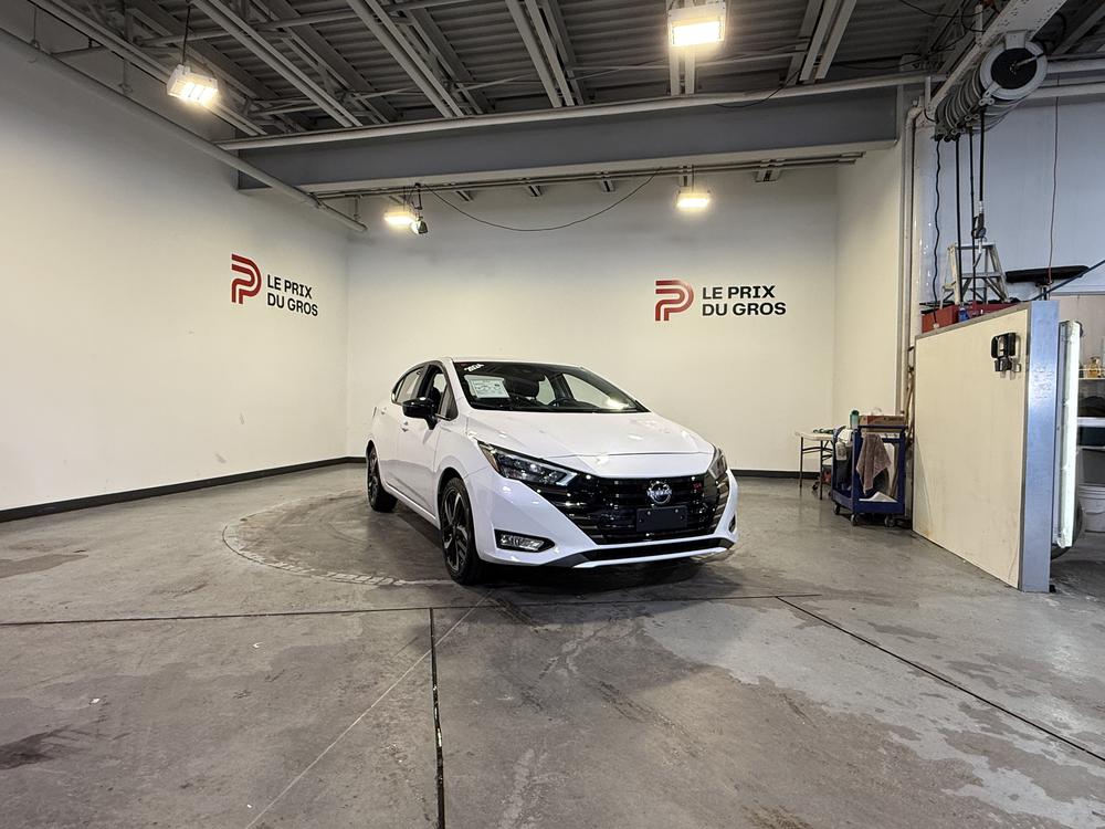 Nissan Versa SR