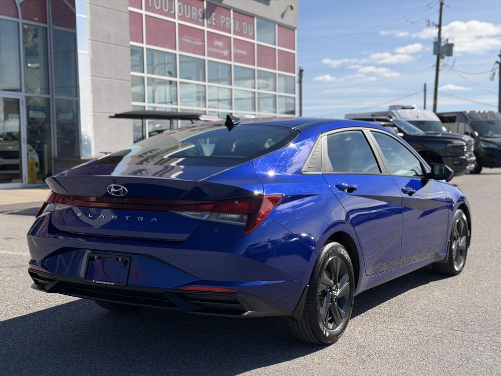 Hyundai Elantra Prefered 2023 à vendre à Trois-Rivières - 3