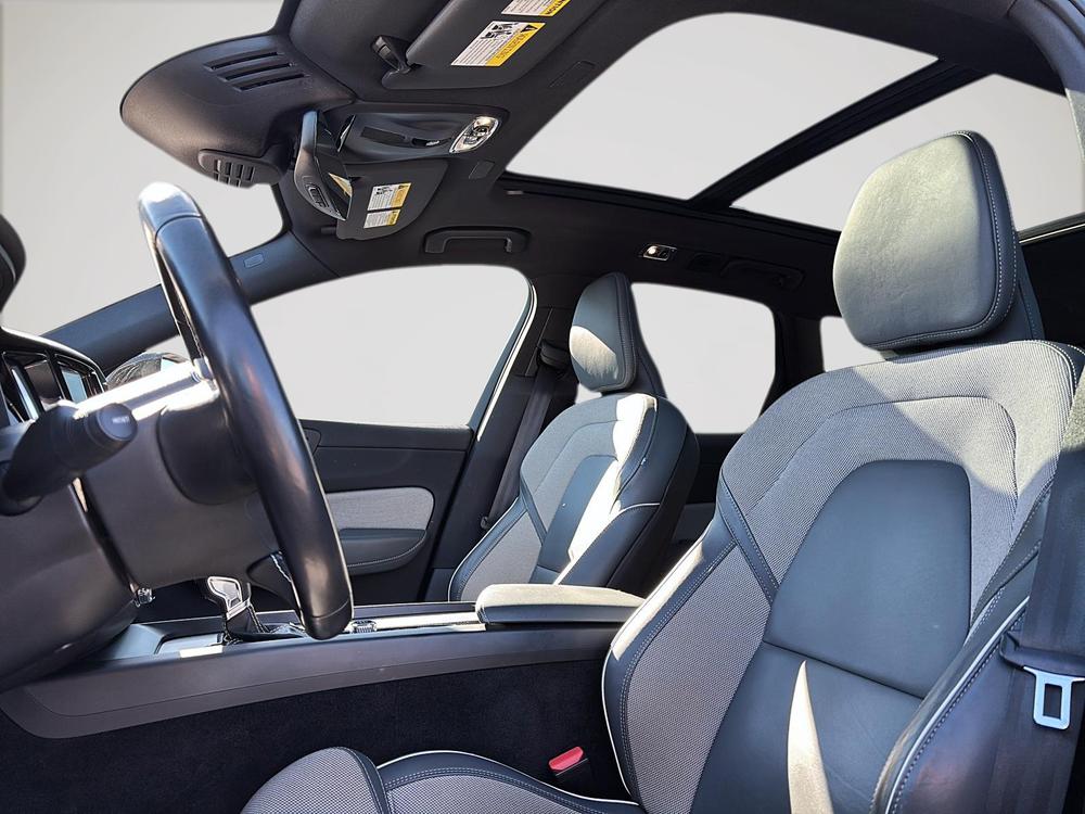 Volvo XC60 T6 R-DESIGN AWD // POLESTAR 2021 d&rsquo;occasion à vendre - 11