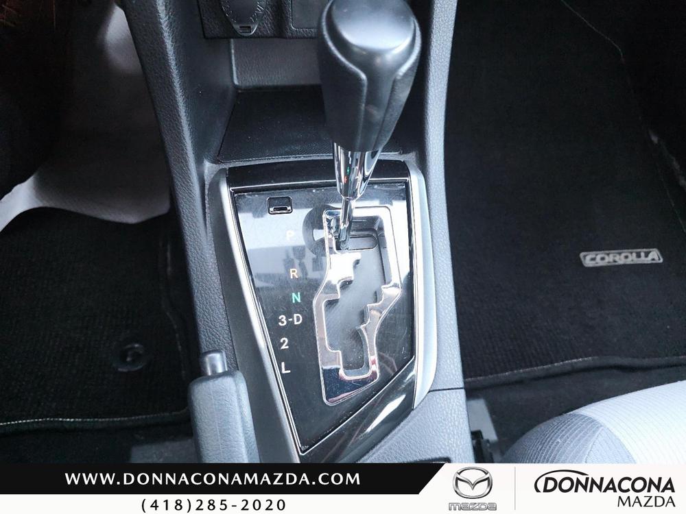 Toyota Corolla CE 2016 d&rsquo;occasion à vendre - 17