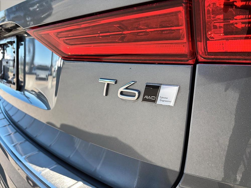 Volvo XC60 T6 R-DESIGN AWD // POLESTAR 2021 d&rsquo;occasion à vendre - 21