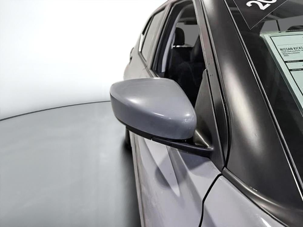 Nissan Kicks Play SV 2025 d&rsquo;occasion à vendre - 11