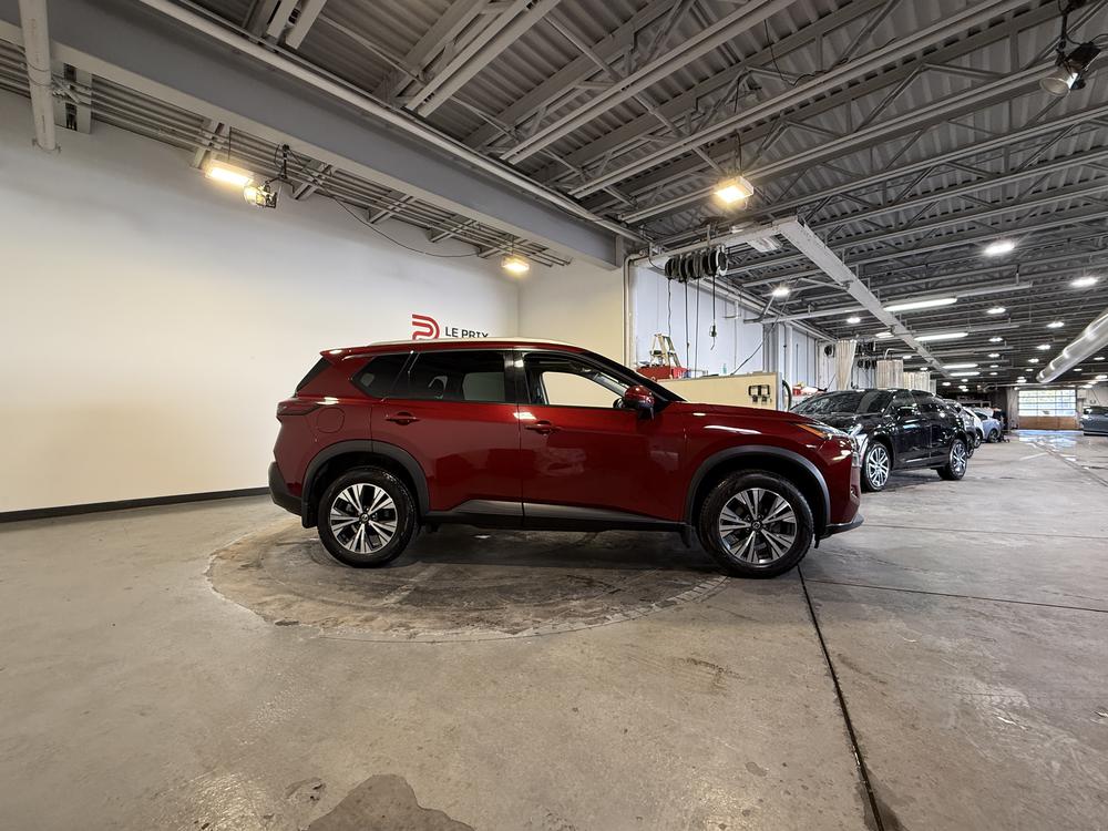 Nissan Rogue SV 2021 d&rsquo;occasion à vendre - 2