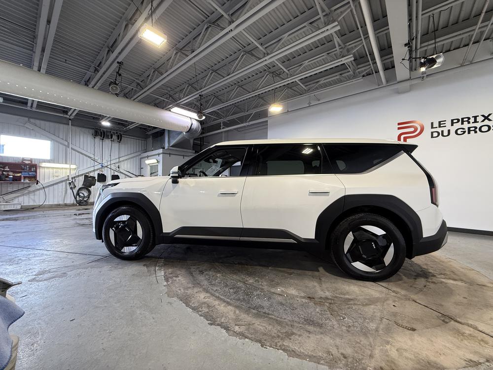 Kia EV9 WIND 2024 d&rsquo;occasion à vendre - 7