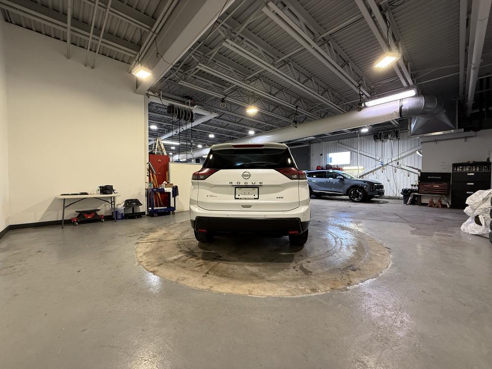 Nissan Rogue SV 2025 d&rsquo;occasion à vendre - 4