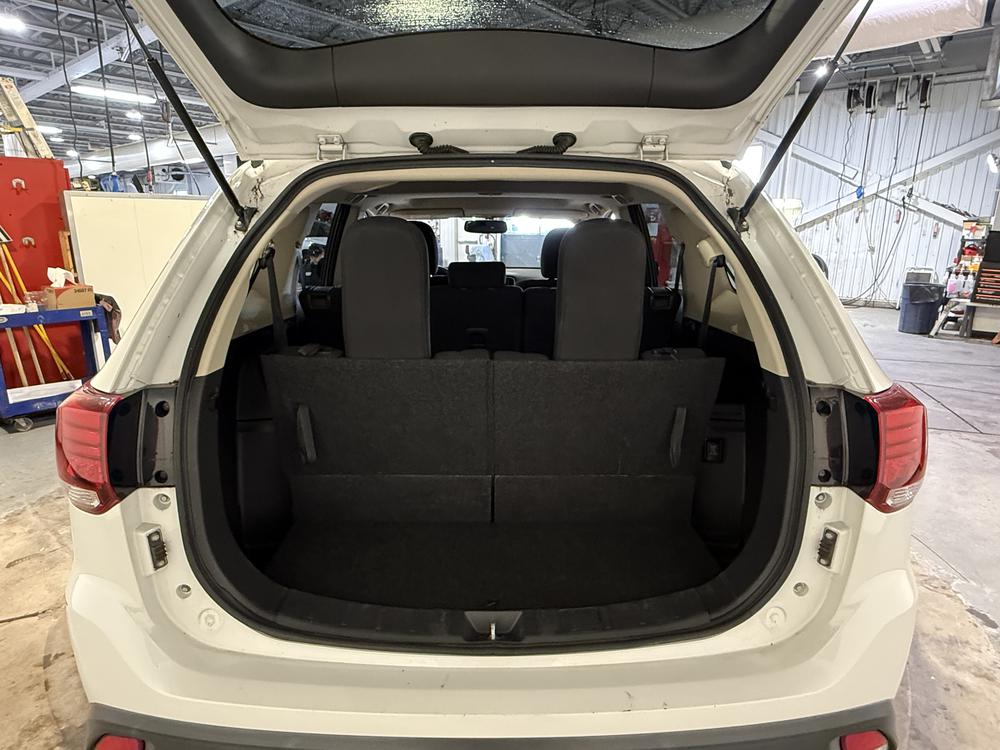 Mitsubishi Outlander SE 2017 d&rsquo;occasion à vendre - 31