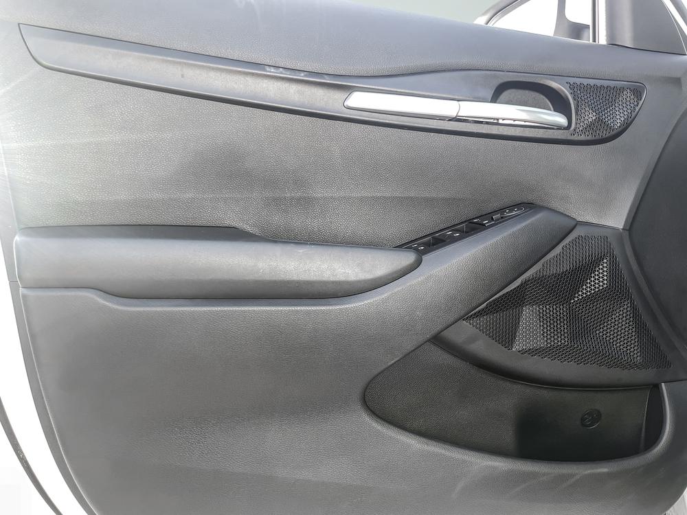 Kia Seltos 2024 Blanc usage à vendre Kia Seltos 2024 Blanc usage à vendre