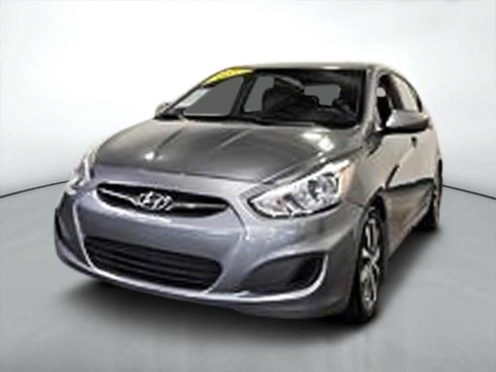 Hyundai Accent SE 2017 à vendre à Trois-Rivières - 8