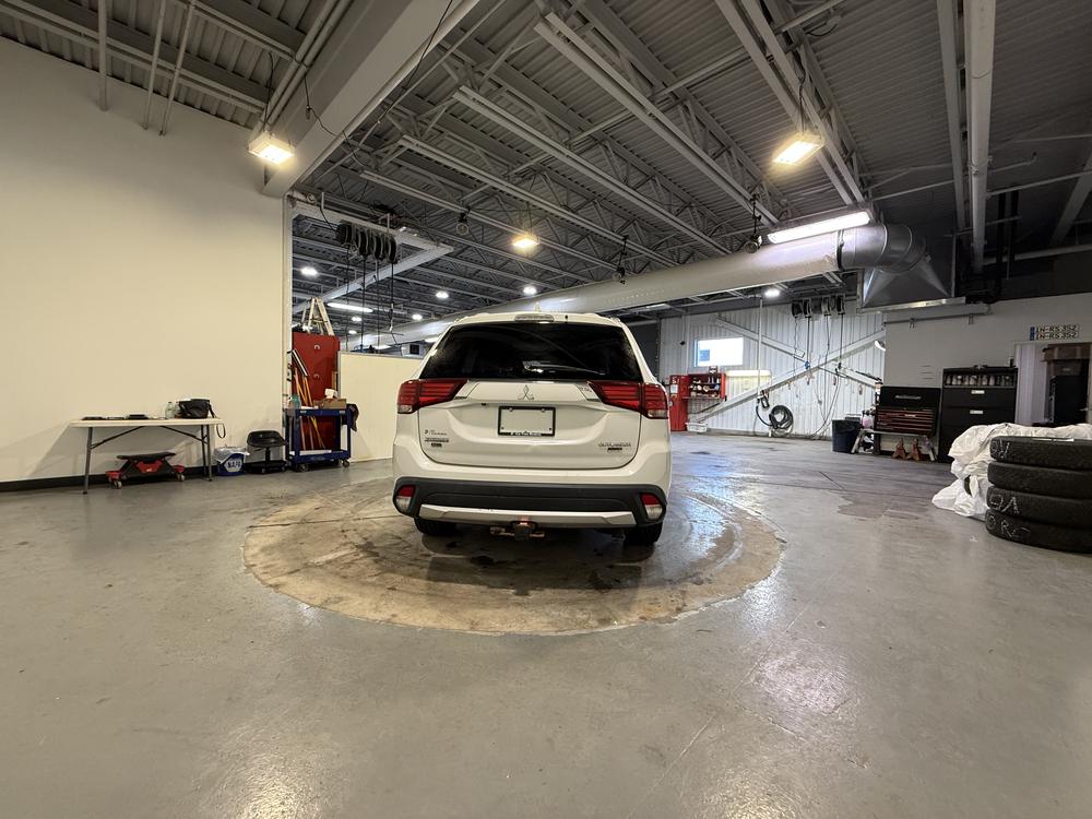 Mitsubishi Outlander SE 2017 d&rsquo;occasion à vendre - 4