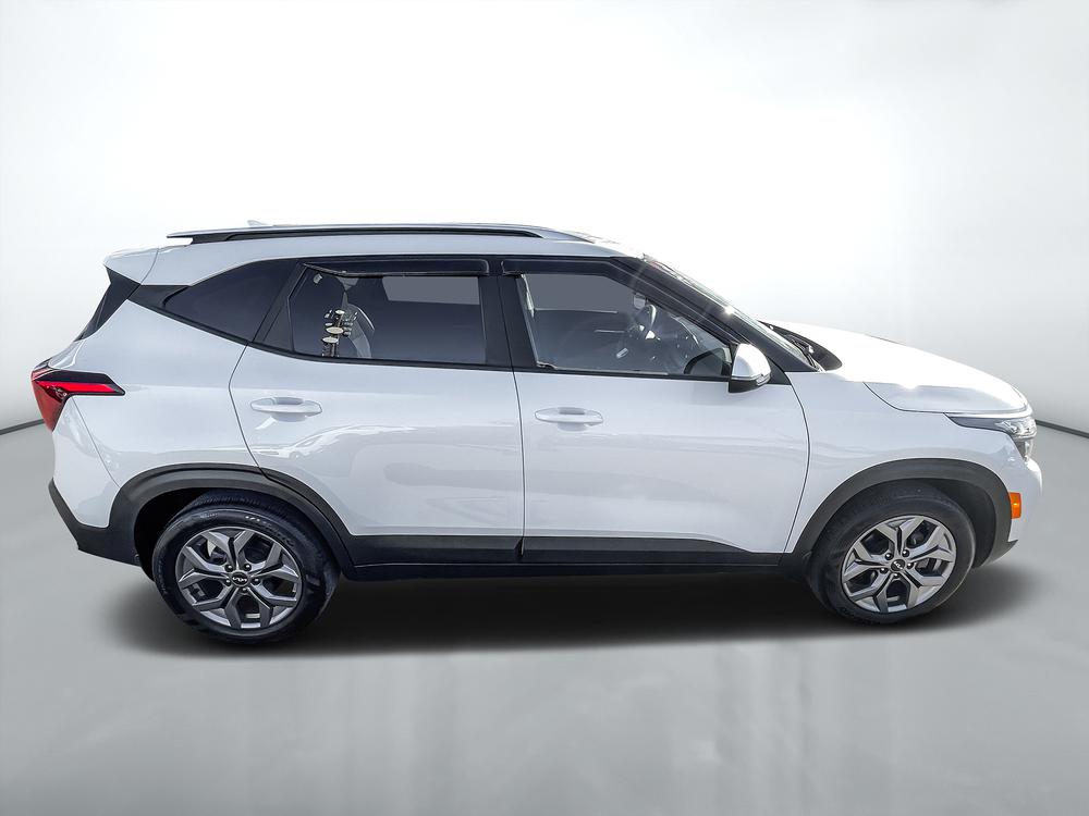 Kia Seltos 2024 Blanc usage à vendre Kia Seltos 2024 Blanc usage à vendre