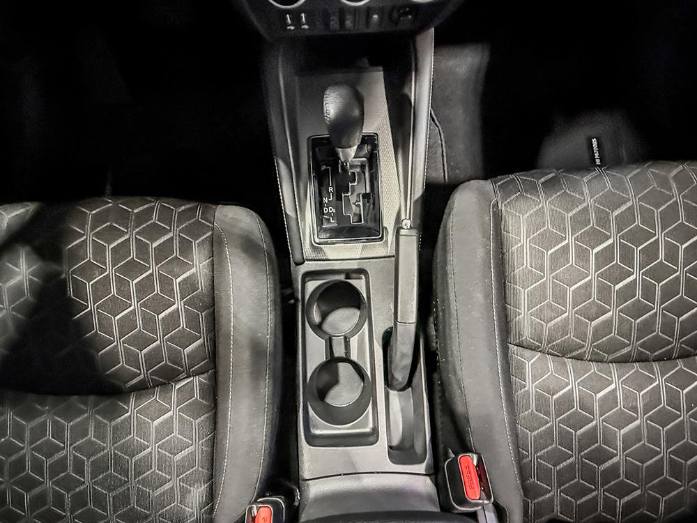 Mitsubishi RVR 2023 Argent usage à vendre Mitsubishi RVR 2023 Argent usage à vendre