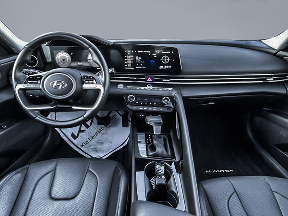 Hyundai Elantra LUXURY 2023 d&rsquo;occasion à vendre - 18