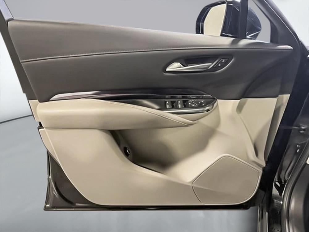 Cadillac XT4 LUXURY 2023 d&rsquo;occasion à vendre - 13