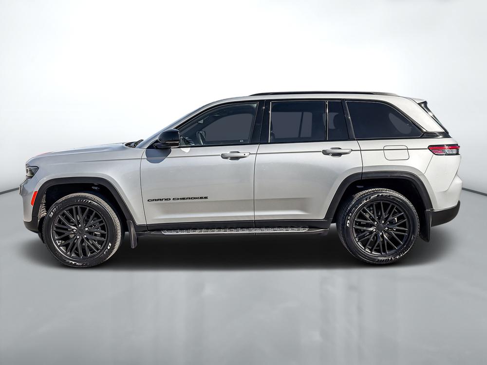 Jeep Grand Cherokee Altitude 2023 à vendre à Donnacona - 7