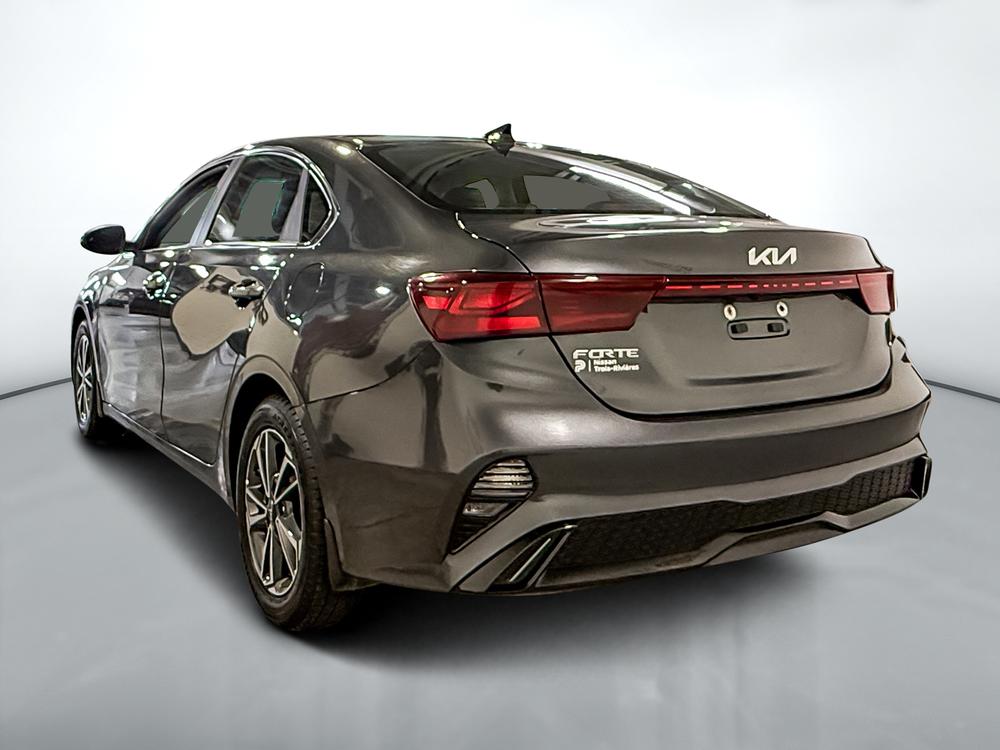 Kia Forte EX 2024 d&rsquo;occasion à vendre - 6