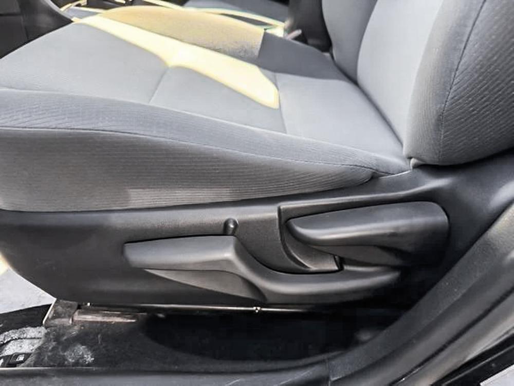 Toyota Corolla 2017 Noir usage à vendre Toyota Corolla 2017 Noir usage à vendre