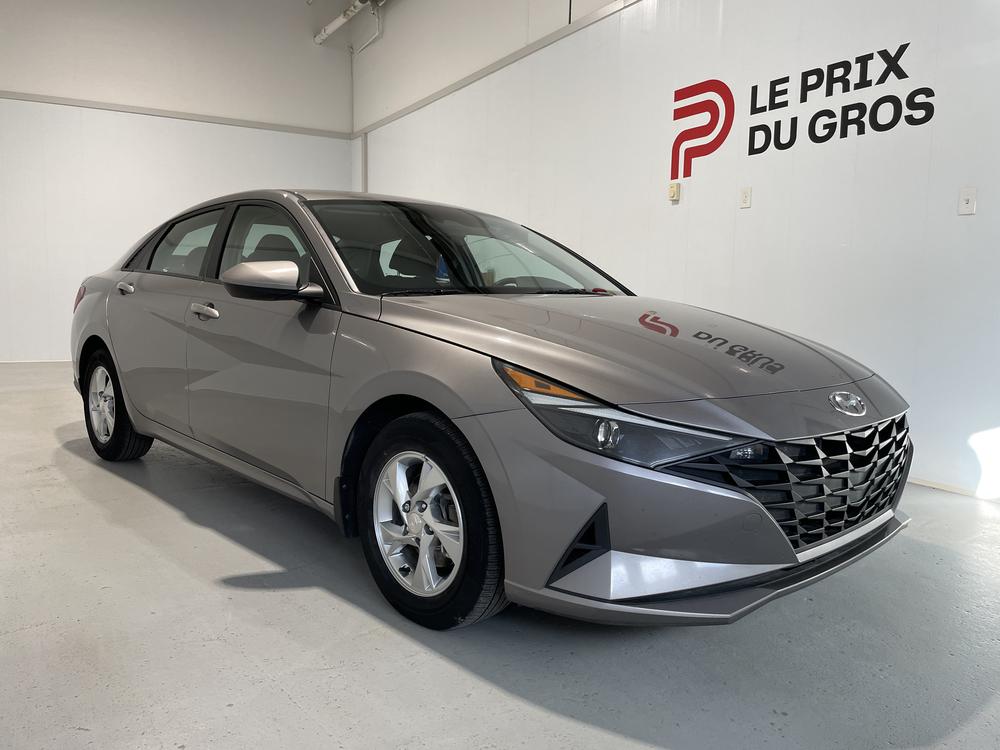 Hyundai Elantra Essential