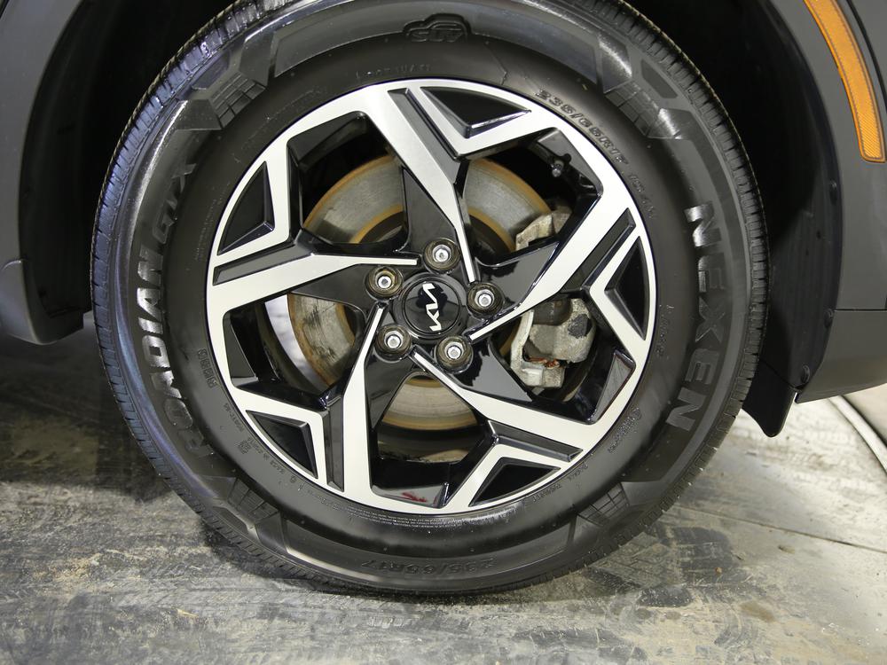 Kia Sportage LX 2023 d&rsquo;occasion à vendre - 11