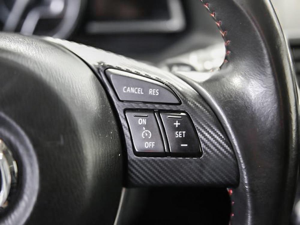 Mazda Mazda3 GT 2015 d&rsquo;occasion à vendre - 23