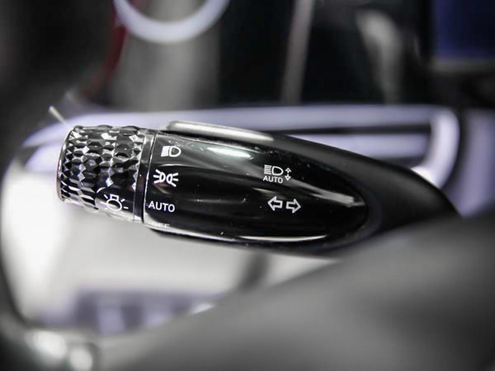 Hyundai Elantra hybride ULTIMATE 2022 d&rsquo;occasion à vendre - 22