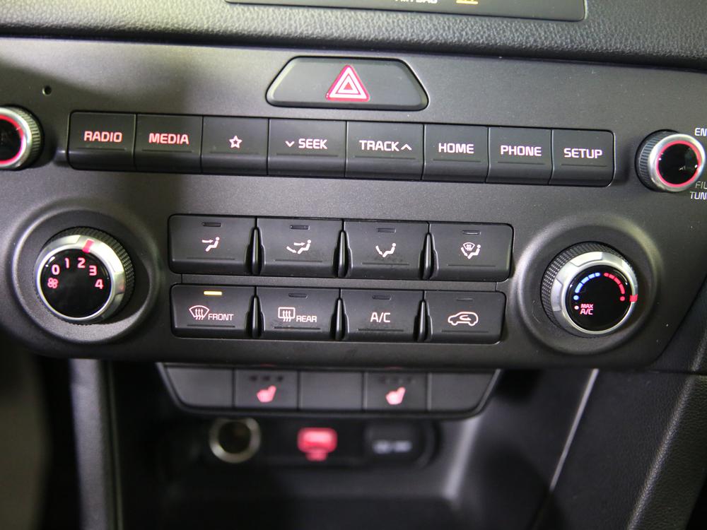 Kia Sportage LX 2021 d&rsquo;occasion à vendre - 24