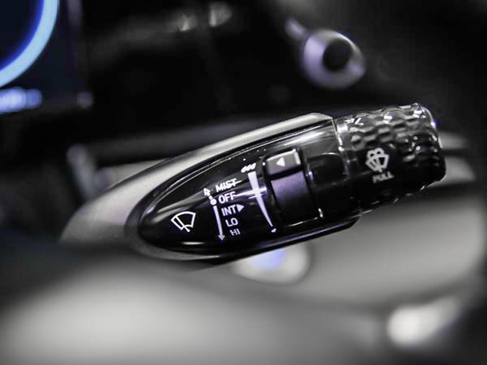 Hyundai Elantra hybride ULTIMATE 2022 d&rsquo;occasion à vendre - 23