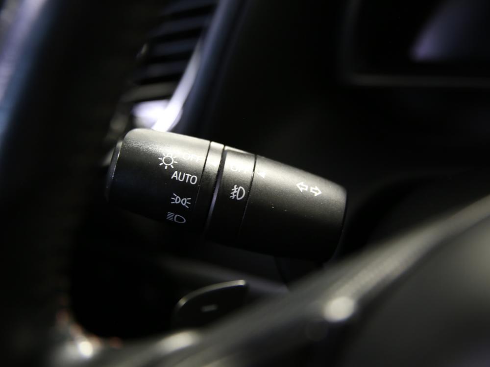 Mazda Mazda3 GT 2015 d&rsquo;occasion à vendre - 24