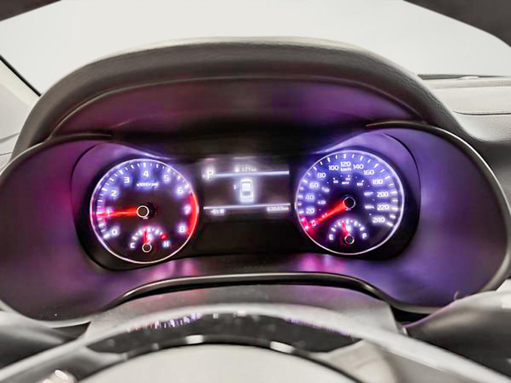 Kia Forte EX 2022 d&rsquo;occasion à vendre - 19